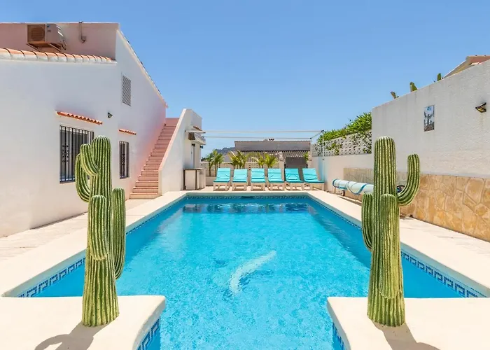 Villa Carolima - Heated Pool Benissa