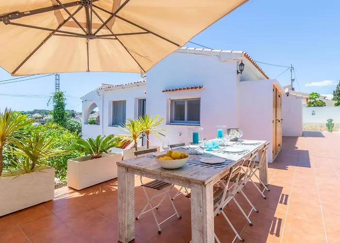 Villa Carolima - Heated Pool